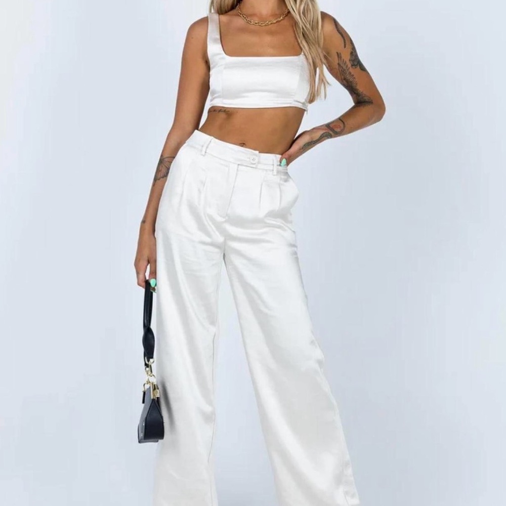 High-Waist Wide-Leg Pants in White